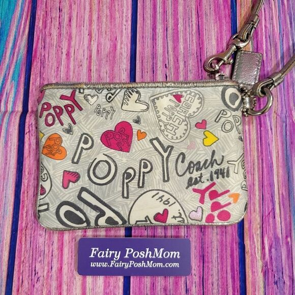 Coach Mini Poppy Heart Wristlet - Picture 3 of 12
